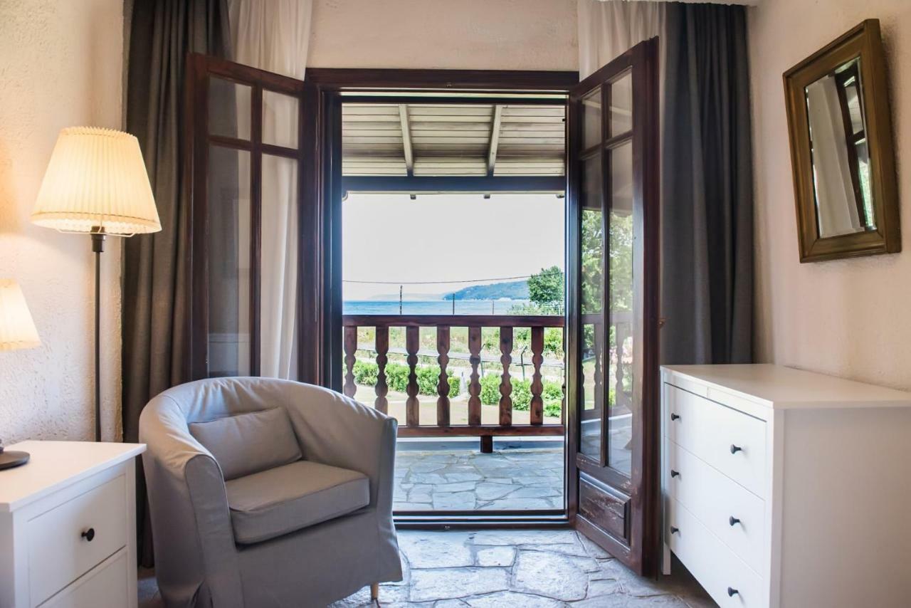 White Blossom Villa #Fourka Skala Fourkas Bagian luar foto